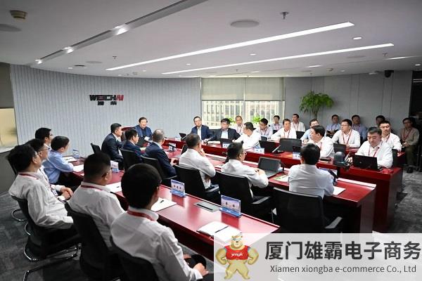 谭旭光：在大上海，坐在办公室里，靠一杯咖啡、一杯牛奶，是理解不了客户的！